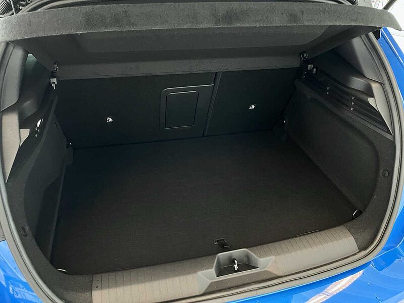 Opel Astra Electric 'GS Ulimate' ACC - Alcantara