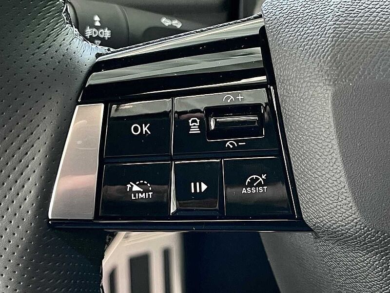 Opel Astra Electric 'GS Ulimate' ACC - Alcantara