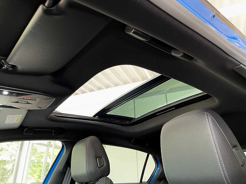 Opel Astra Electric 'GS Ulimate' ACC - Alcantara