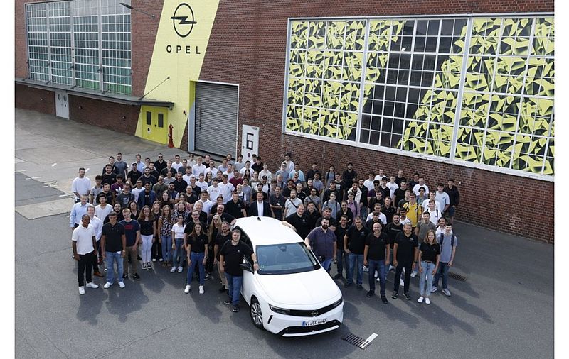 Beste Aussichten: Ausbildungsstart für 170 junge Menschen bei Opel